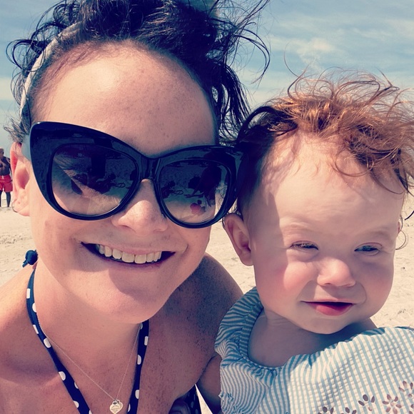 Meet your Posher, Meghan - Picture 3 of 6